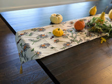 Load image into Gallery viewer, Tache Floral Yellow Daisies Ladybugs Ivory Woven Tapestry Table Runner (18114)