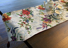 Load image into Gallery viewer, DaDa Bedding Floral Roses Tropical Paradise Birds Woven Tapestry Dining Table Runner (18116)