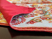 Load image into Gallery viewer, Tache Elegant Burgundy Ornate Paisley Woven Tapestry Placemat Set (18194)