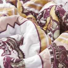 Load image into Gallery viewer, DaDa Bedding Majestic Oriental Kilim Bedspread - Royal Persian Traditional Design Intricate Ornate Ornament Print Coverlet w/ Shams