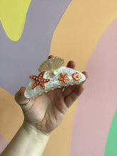 Load image into Gallery viewer, Glitter and Pearls Shell Hair Claws