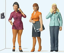 Load image into Gallery viewer, Preiser 44922 G Scale In the Office -- Women pkg(3)