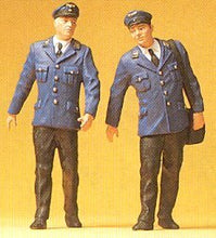 Load image into Gallery viewer, Preiser 45002 G Scale Walking German Railway Personnel