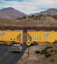 Load image into Gallery viewer, Walthers SceneMaster 949-4197 HO Scale Railroad Crossing Signs