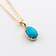 Load image into Gallery viewer, Minimal Style Oval Turquoise Pendant Necklace 18k Yellow Gold