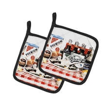 Load image into Gallery viewer, Barq's oysters Pot Holders - Set of 2 Decorative Kitchen Helpers | Made in the USA 1004PTHD