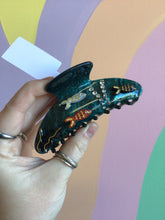 Load image into Gallery viewer, Ocean Hair Claw