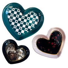 Load image into Gallery viewer, Set of Heart Dishes