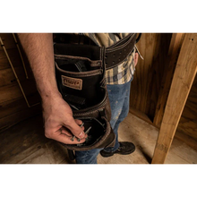 Load image into Gallery viewer, AWP 1L-995-2 TrapJaw Oil Tanned Leather Tool Pouch