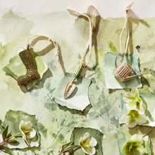 Load image into Gallery viewer, Garden tool hanging ornament boxed gift set