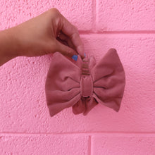 Load image into Gallery viewer, Lovey Dovey Hair Claws