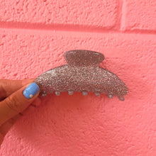 Load image into Gallery viewer, Specialty Hair Claws
