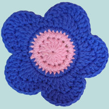 Load image into Gallery viewer, Crochet Daisy Coasters