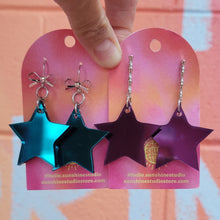 Load image into Gallery viewer, Statement Star Earrings