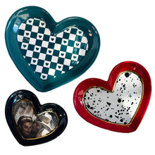 Load image into Gallery viewer, Set of Heart Dishes