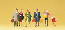 Load image into Gallery viewer, Preiser 10511 HO Scale Pedestrians -- Walking Passengers pkg(7)
