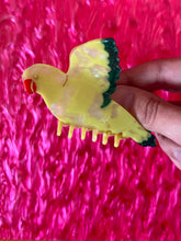 Load image into Gallery viewer, Bird Hair Claw
