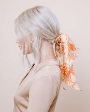 Load image into Gallery viewer, Queen of the Highway - Convertible Scrunchie Tie