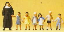 Load image into Gallery viewer, Preiser 10401 HO Scale Pedestrians -- Nun w/Small Children