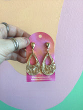 Load image into Gallery viewer, Champagne Autumn Statement Earrings
