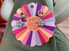Load image into Gallery viewer, Pearl Flower Titanium Charms