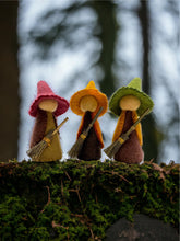 Load image into Gallery viewer, **Pre-order (Ships in 2-3 Weeks)**Handmade in Nepal 100% Wool Felt Foods Play Set for Pretend Cooking and Farmer's Market Play