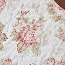 Load image into Gallery viewer, DaDa Bedding Set of 4-Pieces Dainty Cottage Floral Roses Quilted Cotton Dining Table Placemats 13” x 19” (3036)