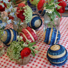 Load image into Gallery viewer, Dot print tablecloth, red