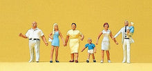 Load image into Gallery viewer, Preiser 10284 HO Scale Pedestrians -- Krause Family Walking