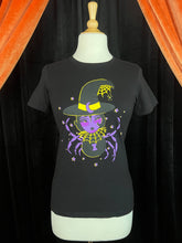 Load image into Gallery viewer, Spider Baby Fitted Graphic Tee in Black 
