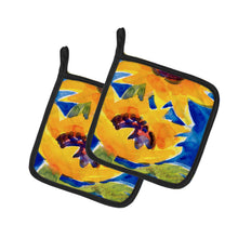 Load image into Gallery viewer, Sunflower Pot Holders - Set of 2 Decorative Kitchen Helpers | Made in the USA 6012PTHD