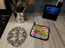 Load image into Gallery viewer, Flowers with a side of lemons Pot Holders - Set of 2 Decorative Kitchen Helpers | Made in the USA 6058PTHD
