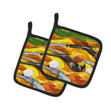 Load image into Gallery viewer, Golf Clubs Golfer Pot Holders - Set of 2 Decorative Kitchen Helpers | Made in the USA 6063PTHD