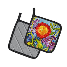 Load image into Gallery viewer, Sunflower Pot Holders - Set of 2 Decorative Kitchen Helpers | Made in the USA 6075PTHD