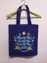 Load image into Gallery viewer, Colorful Graphic Print Tote bags