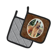 Load image into Gallery viewer, Briard Pot Holders - Set of 2 Decorative Kitchen Helpers | Made in the USA 7003PTHD