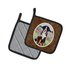 Load image into Gallery viewer, Bernese Mountain Dog Pot Holders - Set of 2 Decorative Kitchen Helpers | Made in the USA 7011PTHD