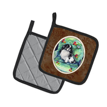 Load image into Gallery viewer, Japanese Chin in Momma's Chair Pot Holders - Set of 2 Decorative Kitchen Helpers | Made in the USA 7034PTHD