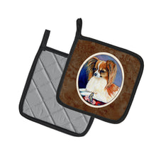 Load image into Gallery viewer, Papillon Rose and Butterfly Pot Holders - Set of 2 Decorative Kitchen Helpers | Made in the USA 7038PTHD