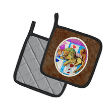 Load image into Gallery viewer, Pomeranian on the Couch with Toy Tiger Pot Holders - Set of 2 Decorative Kitchen Helpers | Made in the USA 7103PTHD