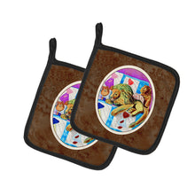 Load image into Gallery viewer, Pomeranian on the Couch with Toy Tiger Pot Holders - Set of 2 Decorative Kitchen Helpers | Made in the USA 7103PTHD