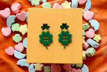 Load image into Gallery viewer, Lovely Clover