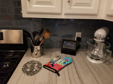 Load image into Gallery viewer, Lady with her Boston Terrier Oven Mitt 7120OVMT
