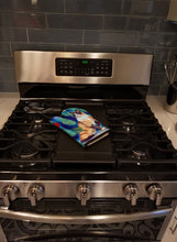 Load image into Gallery viewer, Christmas Tree Cat Oven Mitt 7155OVMT