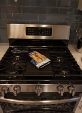 Load image into Gallery viewer, Yorkie Oven Mitt 7157OVMT