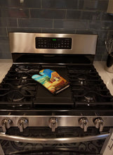Load image into Gallery viewer, French Bulldog Couch Sitting Oven Mitt 7189OVMT