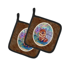Load image into Gallery viewer, Chow Chow Pot Holders - Set of 2 Decorative Kitchen Helpers | Made in the USA 7210PTHD