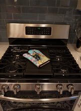 Load image into Gallery viewer, Fawn Great Dane Oven Mitt 7270OVMT