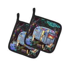 Load image into Gallery viewer, Corgi Glamping Fish Tales Trailer Pot Holders - Set of 2 Decorative Kitchen Helpers | Made in the USA 7435PTHD