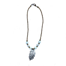 Load image into Gallery viewer, Metal Leaf Necklace